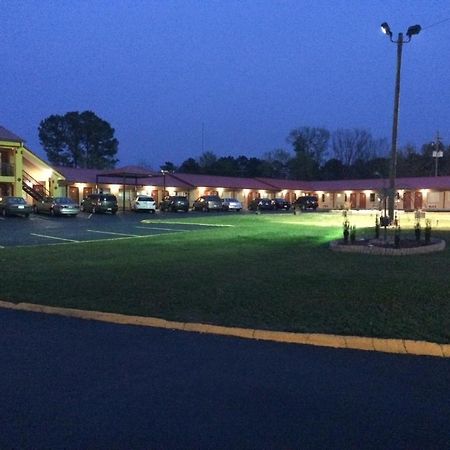 Duffys Motel - Calhoun Kültér fotó